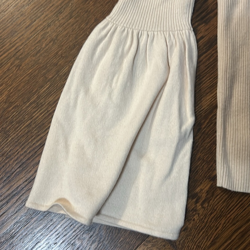 BCBGMaxAzria Cream Bell Sleeve Blouse - Picture 2 of 8